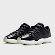 Jordan Air Jordan 11 Retro Low Suede black/gym red/white/sail Schwarz 10843 4