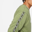 Nike Sportswear Repeat Men's Fleece Sweatshirt Grün 17010 4