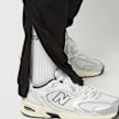Lacoste Ultra leichte Sport-Trainingshose schwarz 23080 3