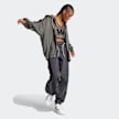 adidas Originals adilenium Oversized Full-Zip Hoodie Grau 24343 5
