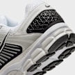 Nike   Zoom Vomero 5 branco 28738 8