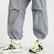 Nike Tech Oversized Woven Pants gris 42633 8