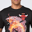 Mitchell & Ness NBA Chicago Bulls HWC Blaze Graphic Tee czarny 48172 3