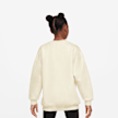 Nike Sportswear Club Fleece Oversized Crew beige 48758 2