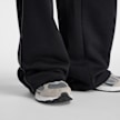New Balance Linear Graphic Fleece Pants schwarz 93635 4