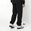 Umbro Iconic Jogger preto 94337 2