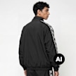 Umbro Relaxed Track Jacket noir 94355 2