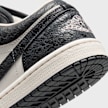 Jordan Air Jordan 1 Low SE noir 97785 8