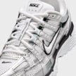 Nike   P-6000 phantom/obsidian/summit white/white bianco 97904 7