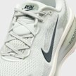 Nike   Vomero 18 beige 97943 7