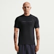 Nike   Tech Dri-FIT Short-Sleeve Top schwarz 98197 1