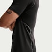 Nike   Tech Dri-FIT Short-Sleeve Top schwarz 98197 4