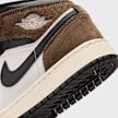 Jordan Air Jordan 1 Mid (GS) braun 100977 8