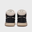 Jordan Air Jordan 1 Mid SE czarny 100983 4