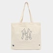 New Era MLB Light Canvas Tote New York Yankees beige 102976 1