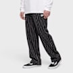 Umbro Pinstripe Relaxed Pant noir 103745 1