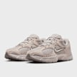 Nike V5 RNR beige 104219 3