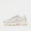 New Balance 740 beige 104391 1