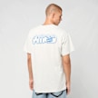 Nike   Sportswear Graphic Shortsleeve Tee bege 104511 1