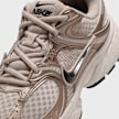 Nike   V5 RNR PRM sanddrift/off noir-blur-lt orewood brn braun 105377 7