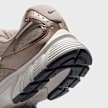 Nike   V5 RNR PRM sanddrift/off noir-blur-lt orewood brn braun 105377 8