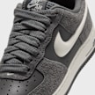 Nike Air Force 1 '07 LV8 Grau 105510 7