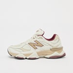 New Balance 9060 beige