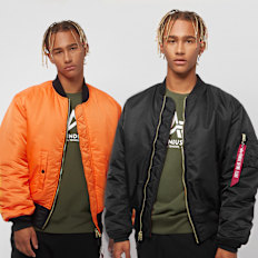 Alpha Industries MA-1 zwart