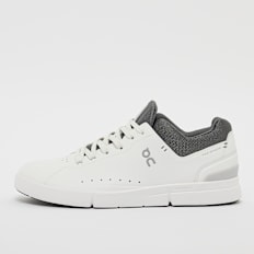 On The Roger Advantage weiß