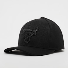 Mitchell & Ness NBA Classic Red Tonal Snapback Chicago Bulls schwarz