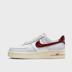 Nike WMNS Air Force 1 '07 SE weiß
