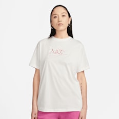 Nike Sportswear Sportswear T-Shirt jaune