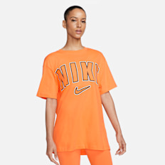 Nike   Sportswear T-Shirt verde