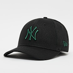 New Era 9Forty League Essential MLB New York Yankees preto