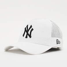 New Era 9Forty AF Trucker New York Yankees biały