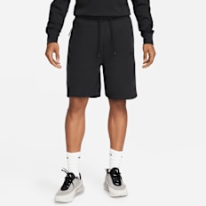 Nike Tech Fleece Shorts schwarz