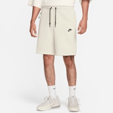 Nike Tech Fleece Shorts beige