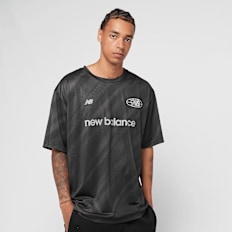 New Balance Geometric Poly Tee negro