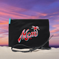 MCM x SNIPES Aren Flat Pouch Medium nero