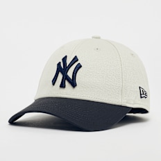 New Era 9Forty Side Script New York Yankees beż