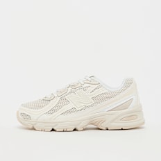 New Balance 740 beige