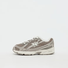 New Balance 740 beige