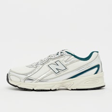 New Balance 740 beige