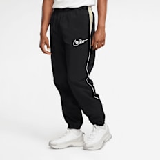 Nike   Club Lightweight Pant CTB preto