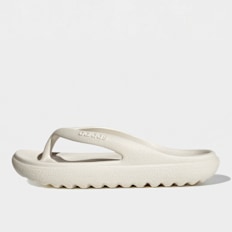 adidas Originals Adilette Lumia Flip Flop beige