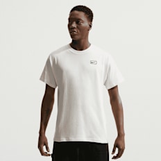Nike Sportswear Graphics Short Sleeve Tee bege