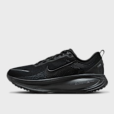 Nike   Vomero 18 negro