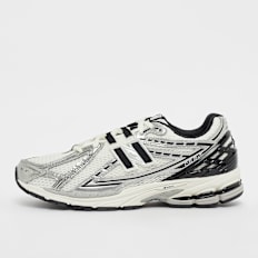 New Balance 1906 silber