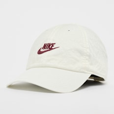 Nike Club Unstructured Futura Wash Cap bege