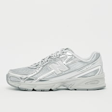 New Balance 740 srebrny